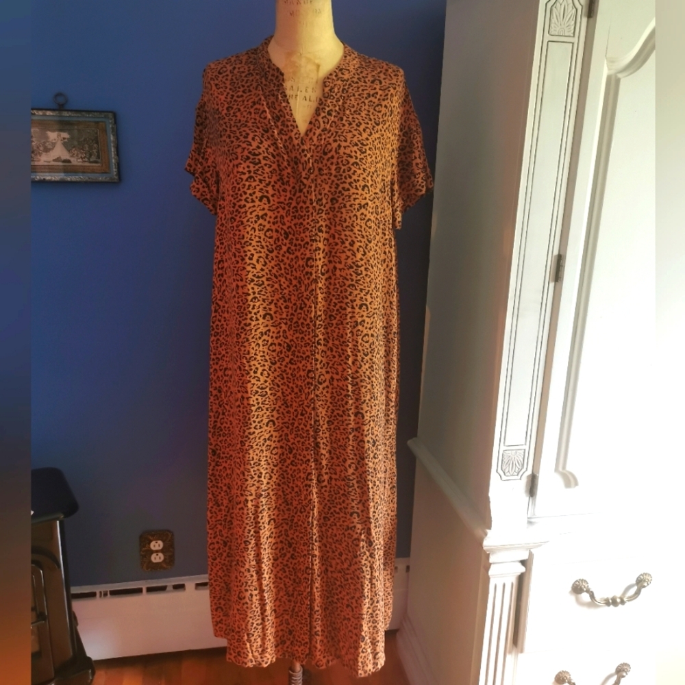 Leopard shirt dress